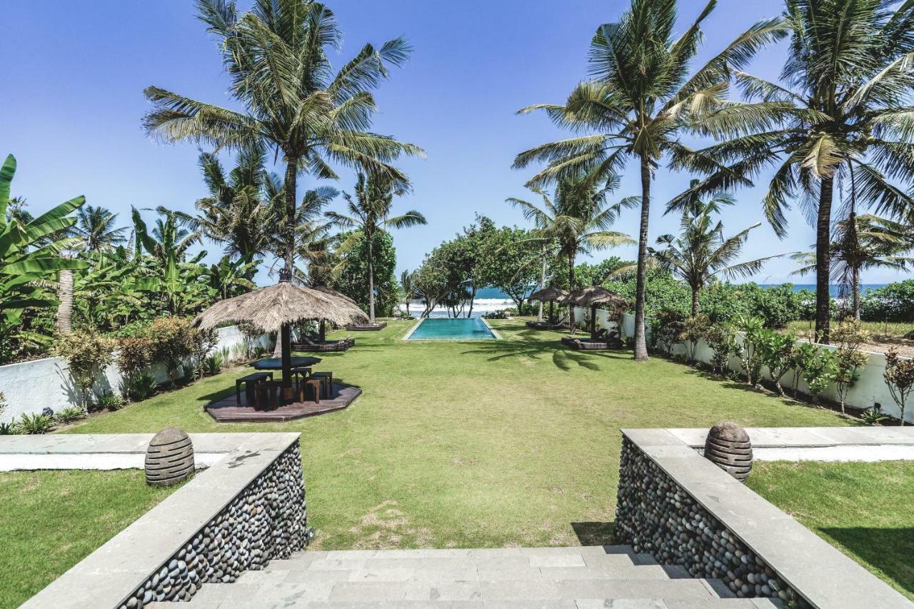 Pantai Hitam Villa Tabanan  Exterior photo